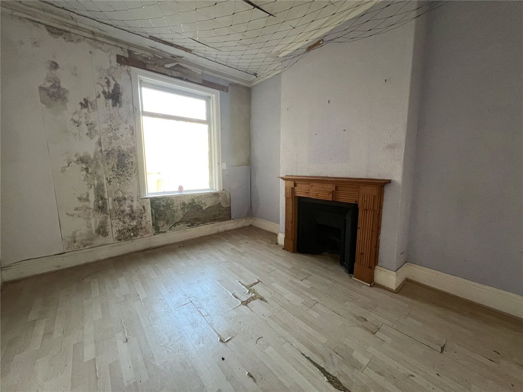 Property photo 2 of 14 Picture No. 03