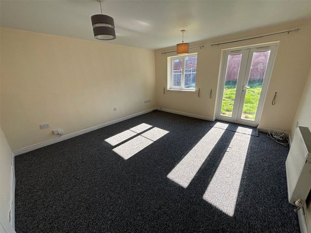 Property photo 3 of 12 Picture No. 06