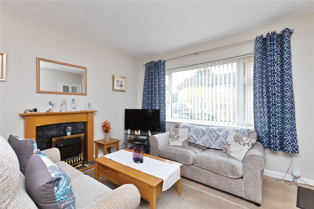 Property photo 3 of 12 Picture No. 04