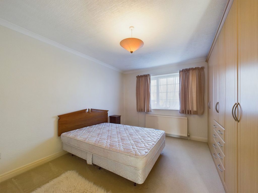 Property photo 3 of 19