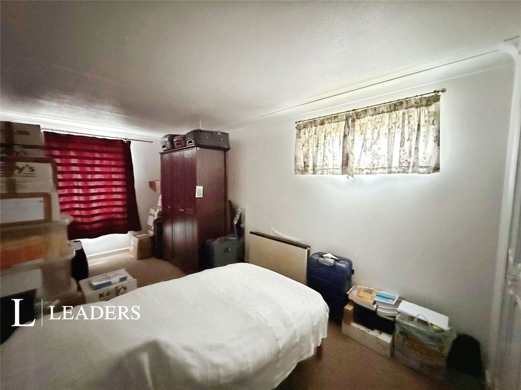 Property photo 3 of 15 Bedroom 1