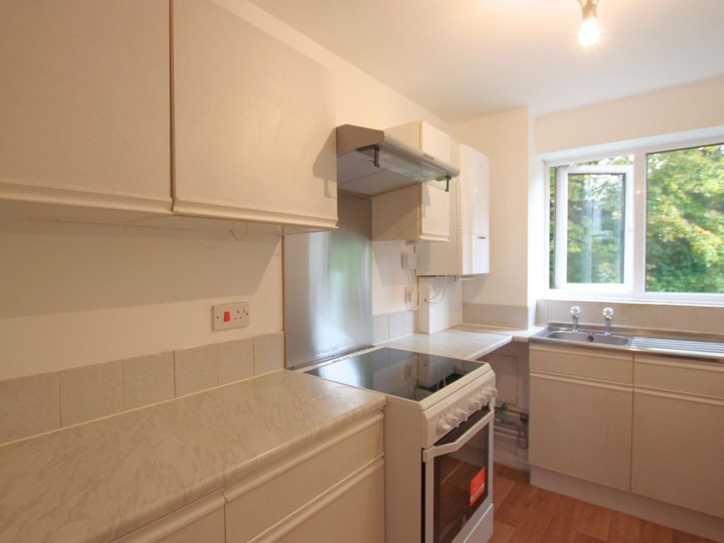 Property photo 2 of 7 5040665