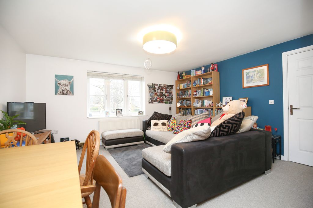 Property photo 3 of 12 Mw-3177