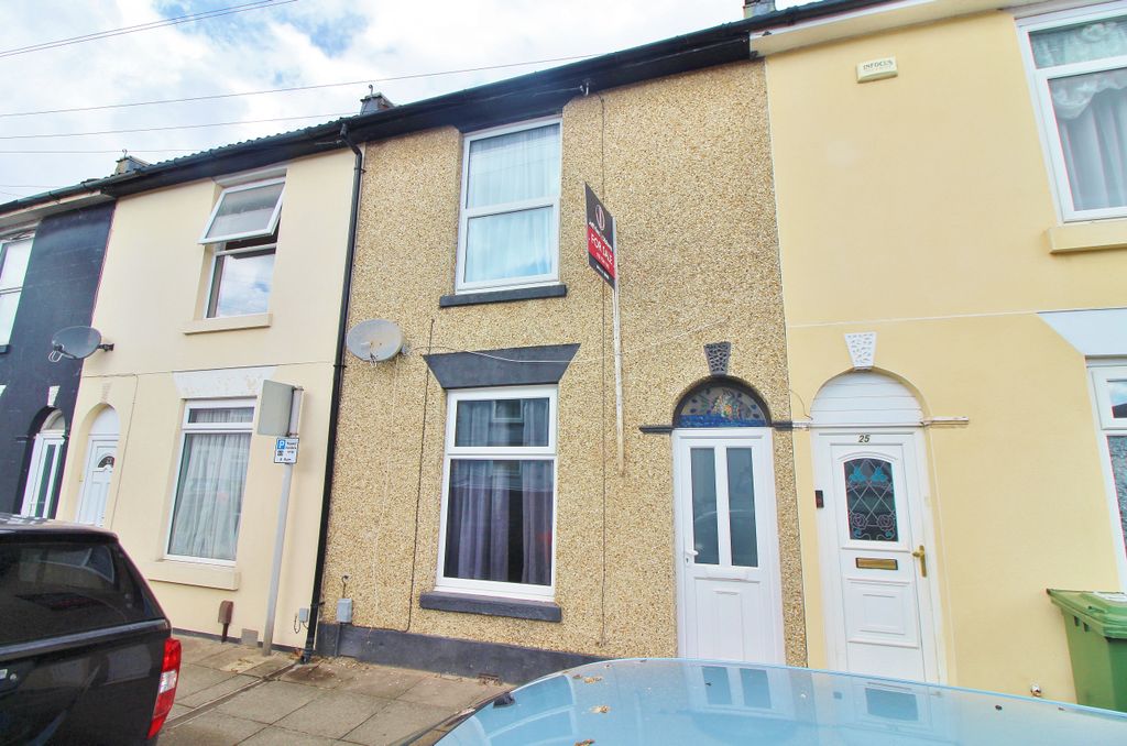 Property photo 1 of 13