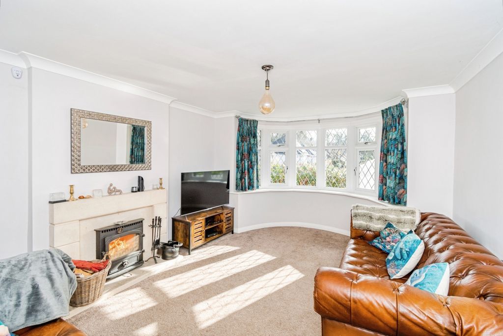 Property photo 2 of 20 Pbox-Img.Jpg