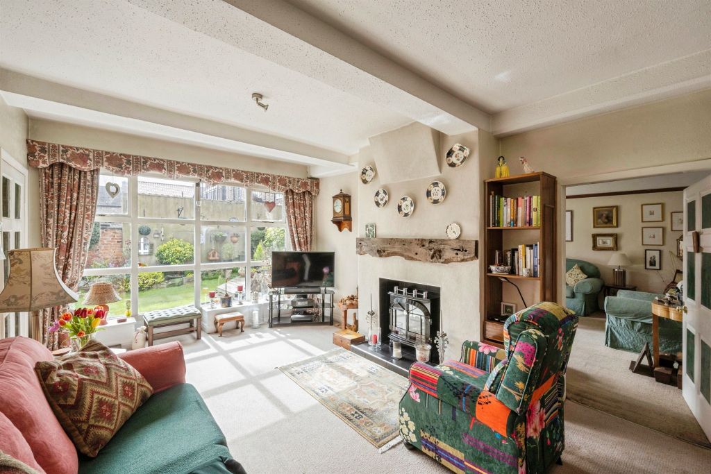 Property photo 2 of 18