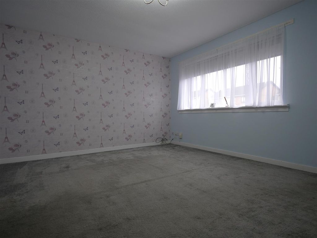 Property photo 2 of 6 P2110920.Jpg