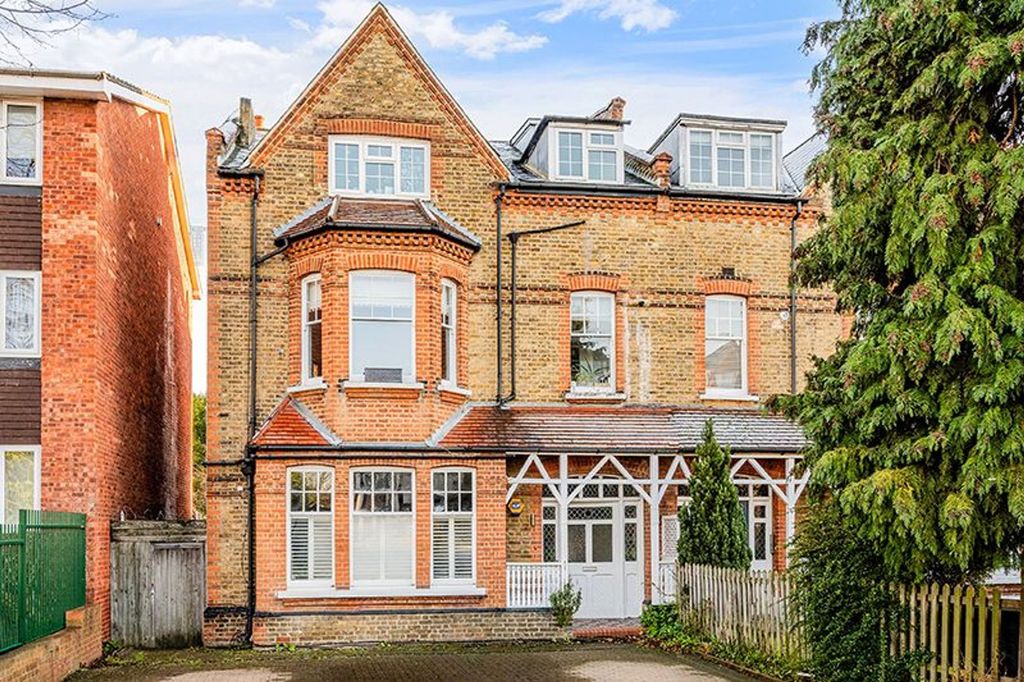 Property photo 1 of 7