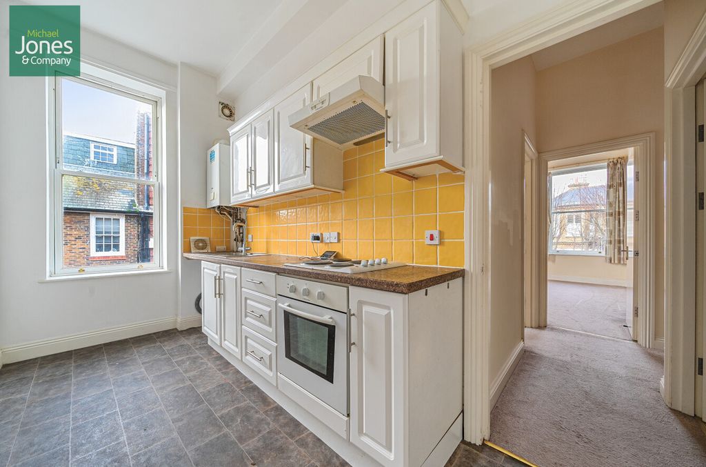 Property photo 3 of 6 Kitchen