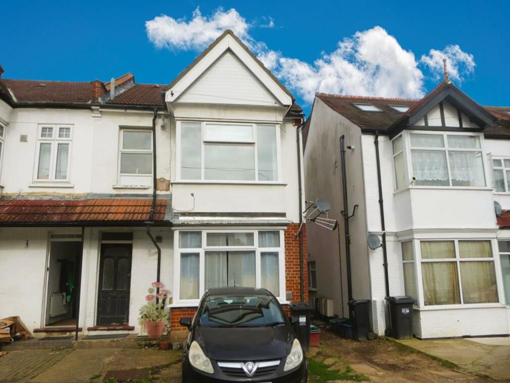 Property photo 3 of 8 2024-04-28 (1).Png