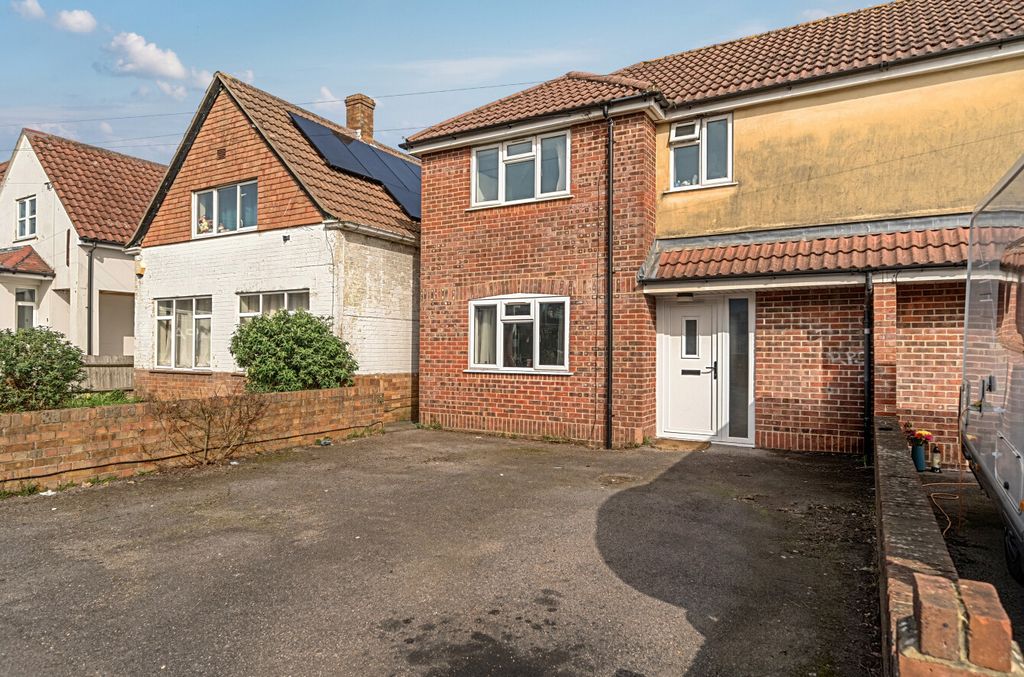 Property photo 1 of 8 1422580-1-69A96F6...