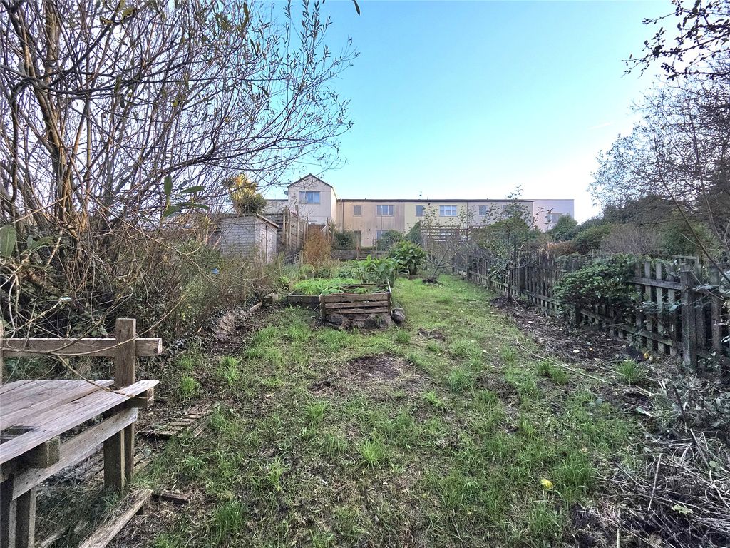 Property photo 2 of 20 Picture No. 07