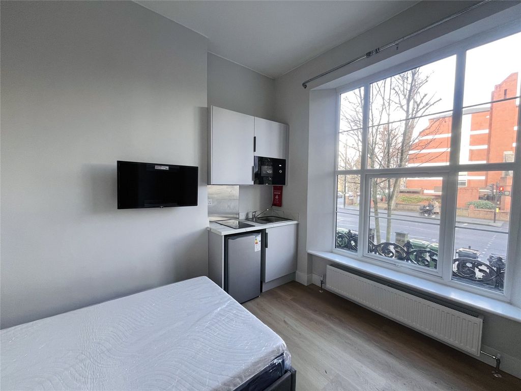 Property photo 2 of 3 Picture No. 07