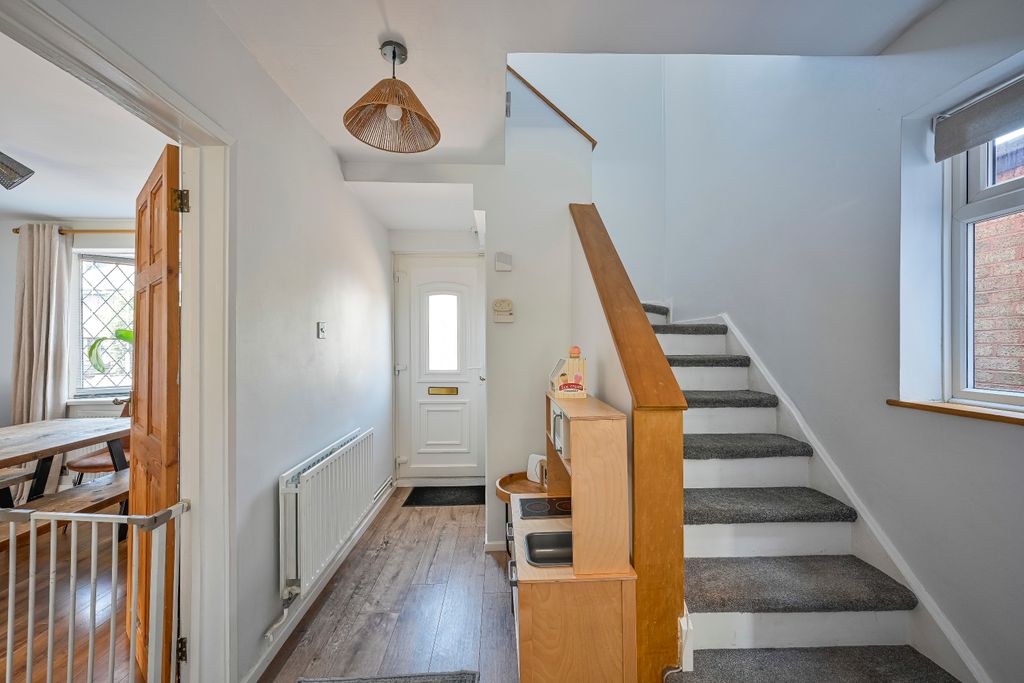 Property photo 2 of 15 Entrance Hallway