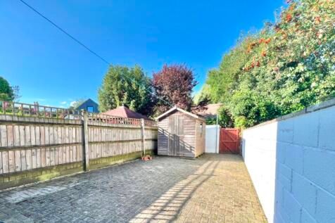 Property photo 2 of 15 110246_Adr-S-24268_Img_02_0000_Max_476x317
