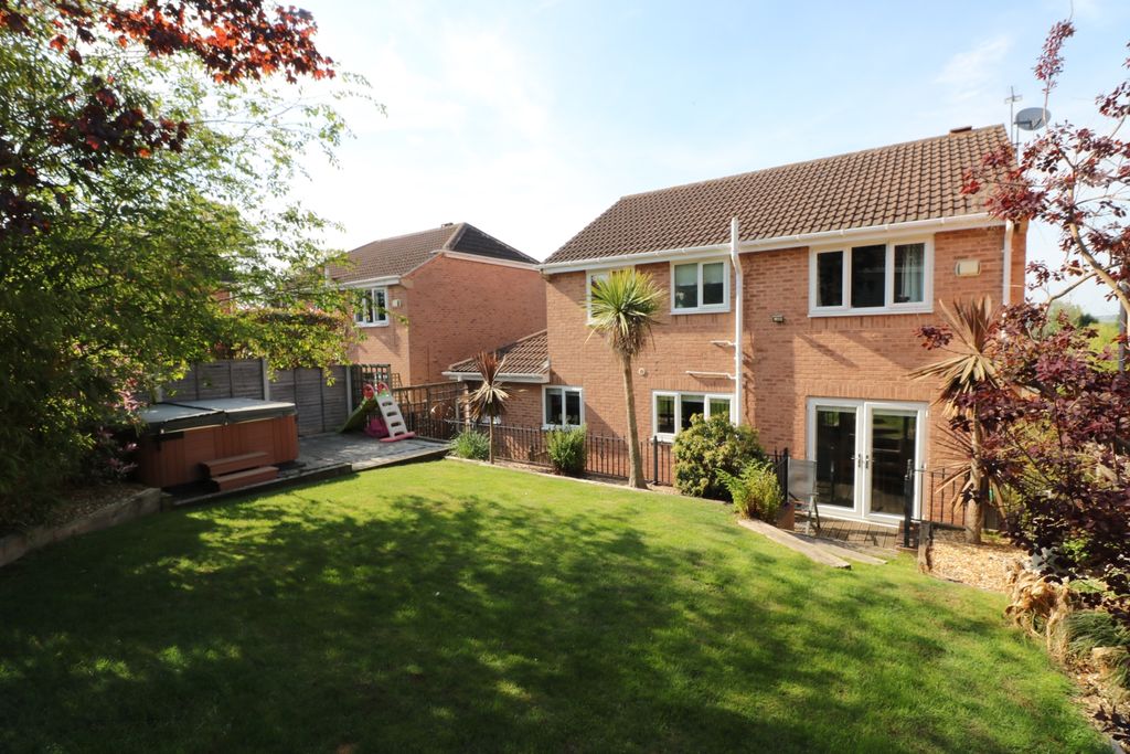 Property photo 1 of 24 Img_0552