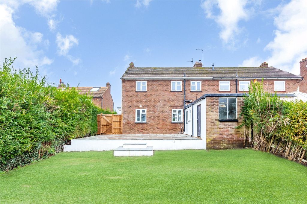 Property photo 1 of 24 Rear Garden