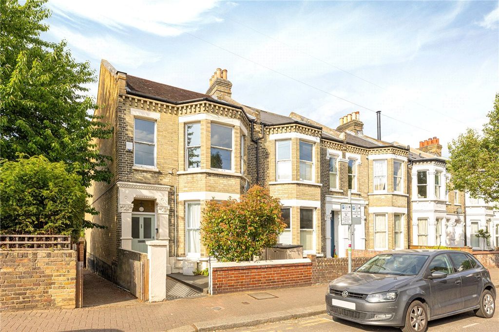 Property photo 1 of 9 Picture No. 08