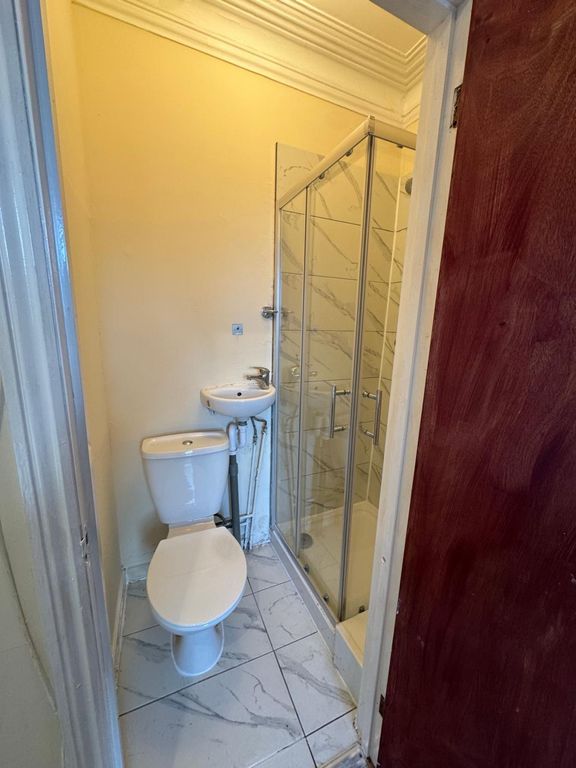 Property photo 2 of 4