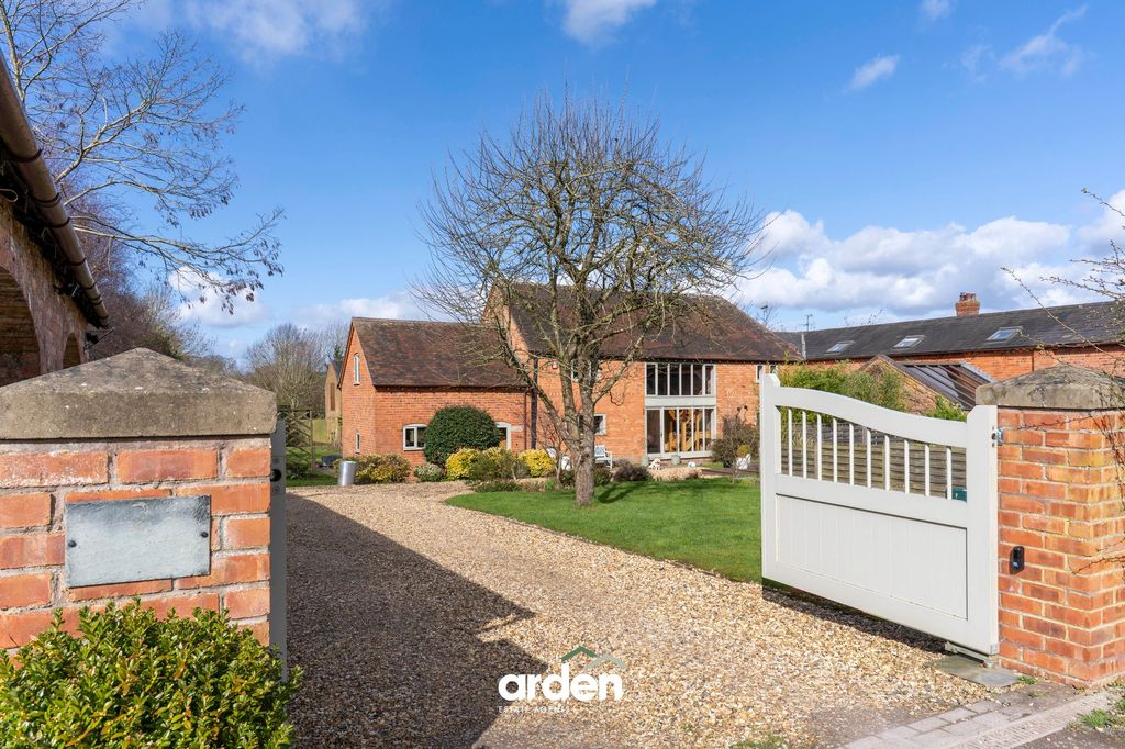 Property photo 1 of 30