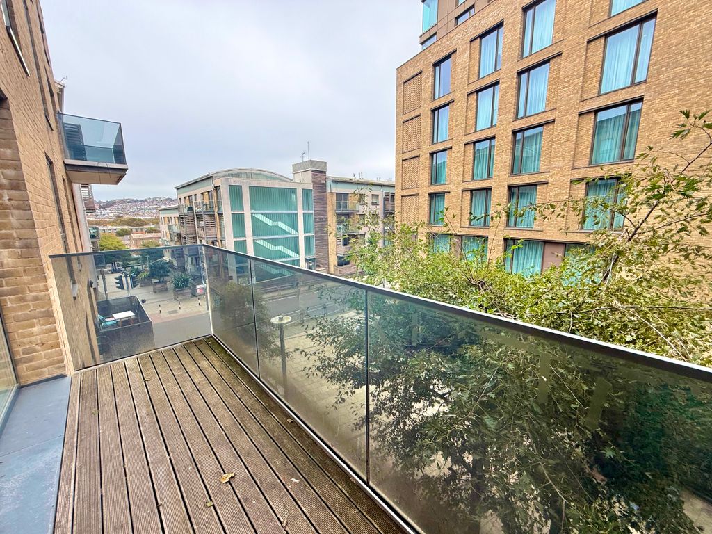 Property photo 3 of 9