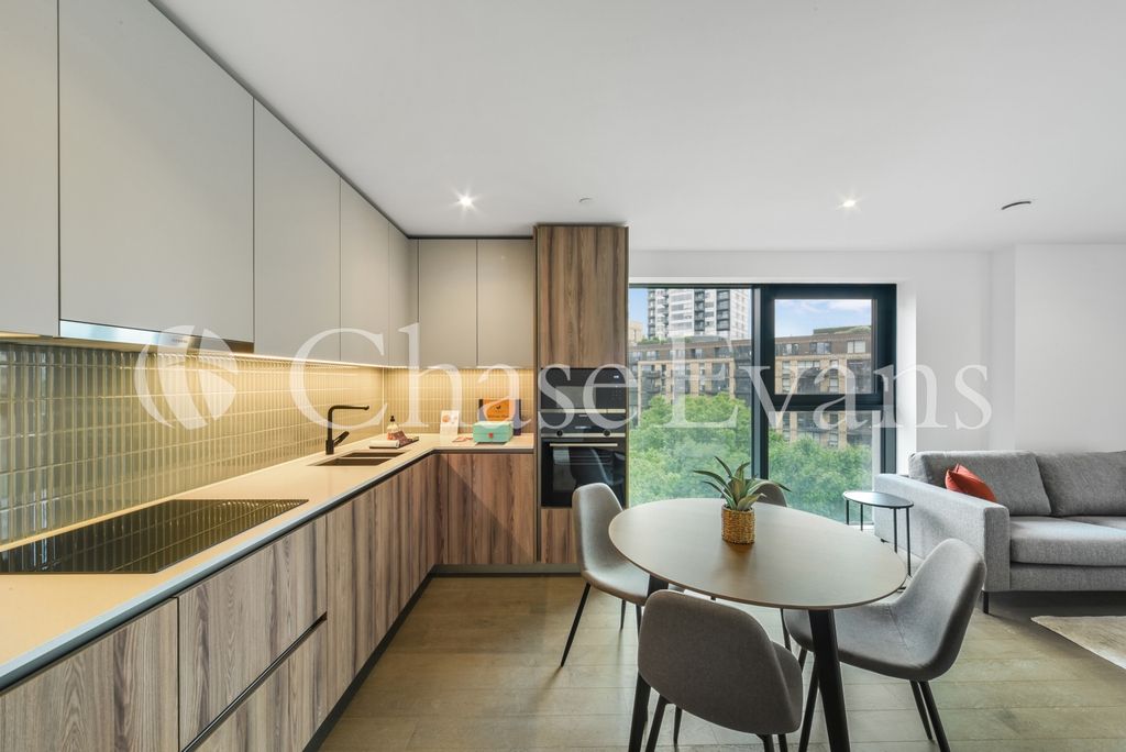 Property photo 1 of 13 Kitchen