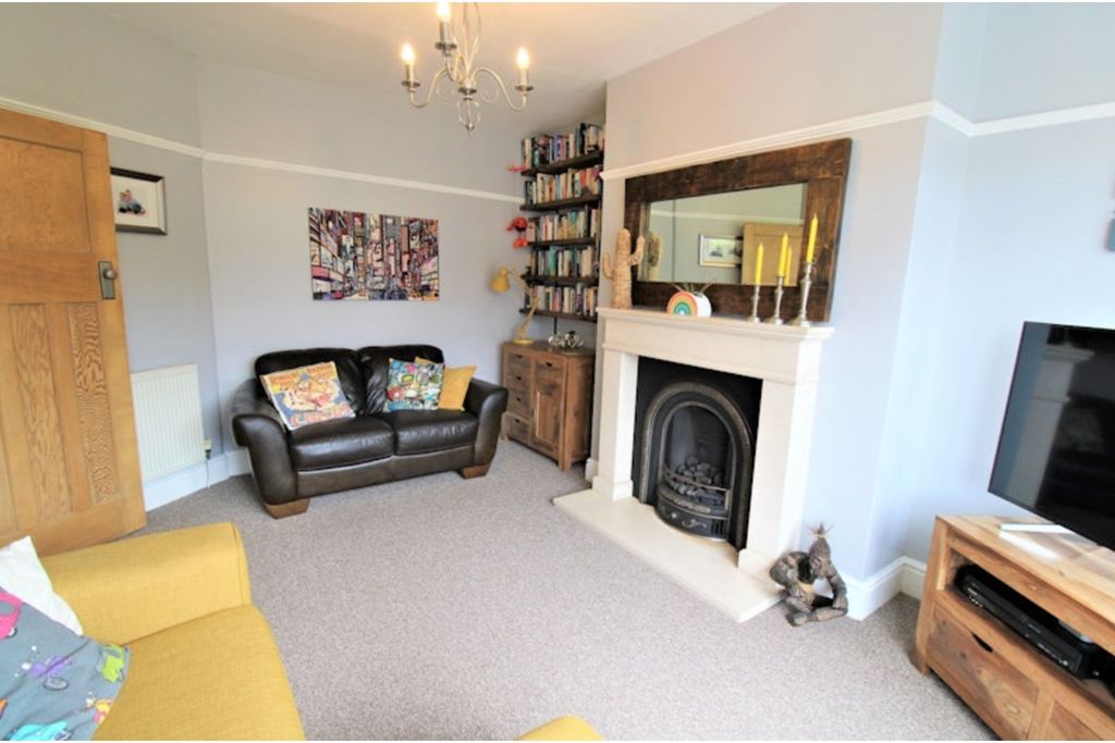 Property photo 3 of 16