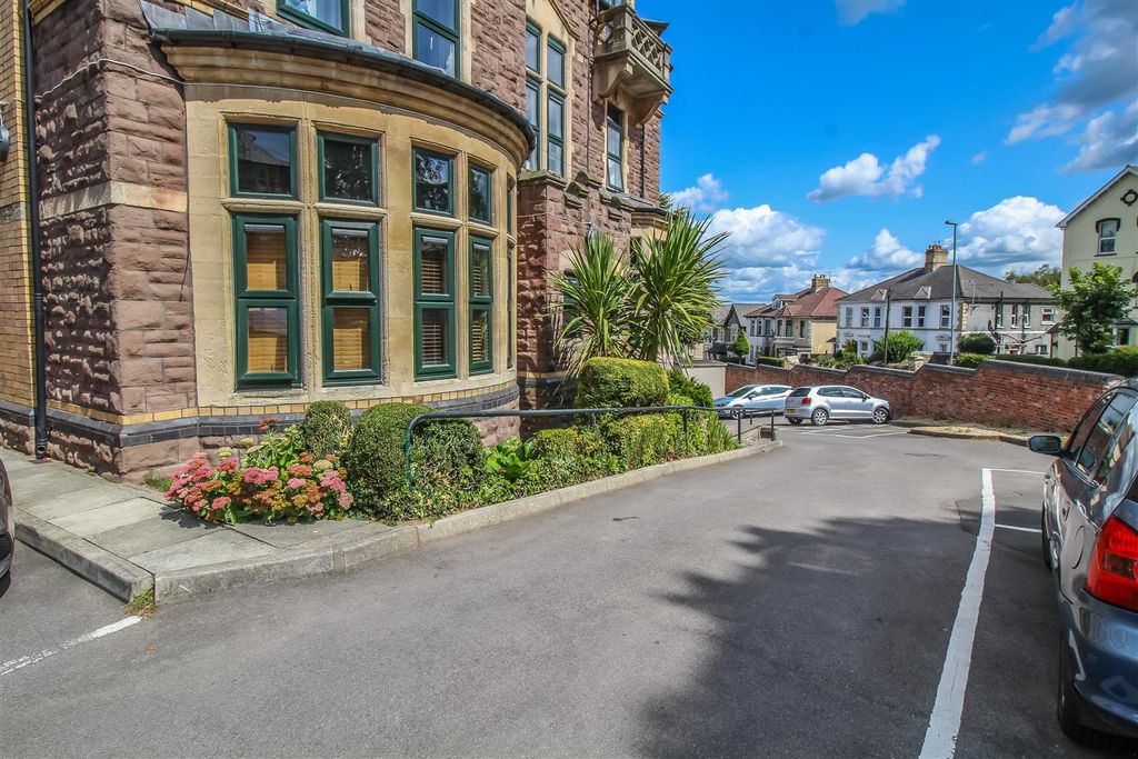 Property photo 2 of 12 Img_7224.Jpg