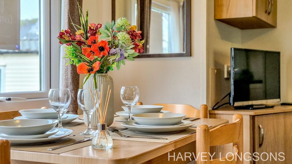 Property photo 3 of 18 Delta Feria Ai Waterside Holiday Park