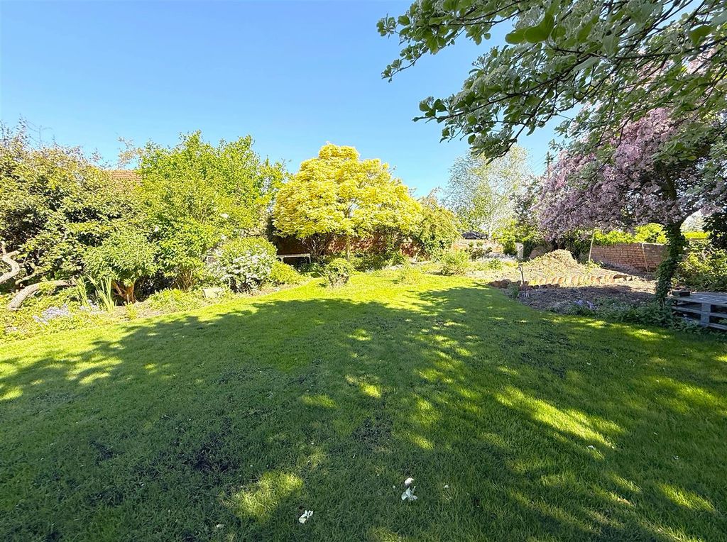 Property photo 2 of 42 Img_4345.Jpg