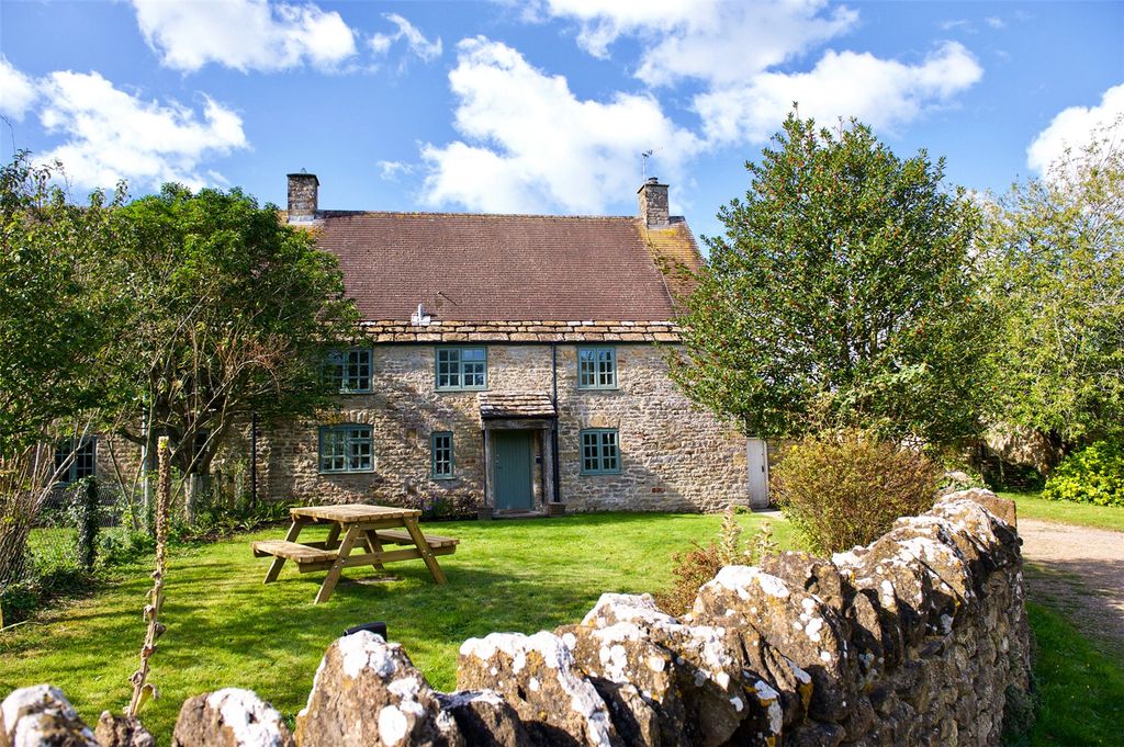 Property photo 1 of 16 Picture No. 01