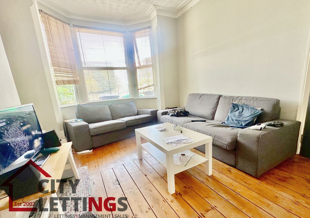 Property photo 2 of 18 Img_4090