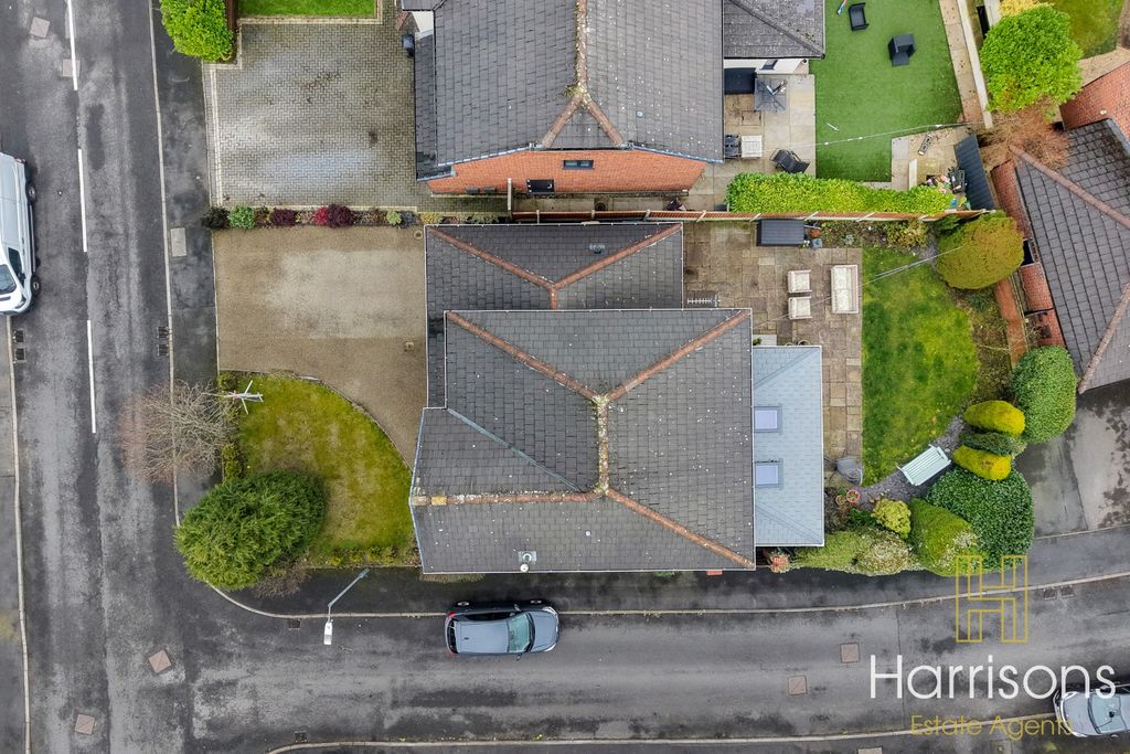 Property photo 2 of 39 4877434