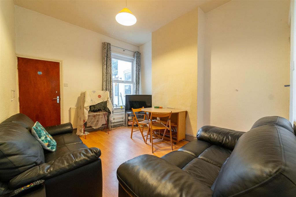 Property photo 2 of 19 Jal05864.Jpg