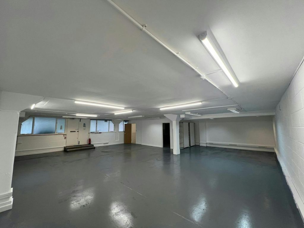 Property photo 2 of 7 2.Jpg