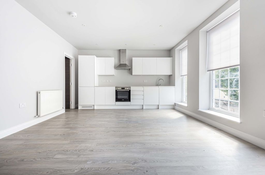 Property photo 3 of 7 632282 (4)