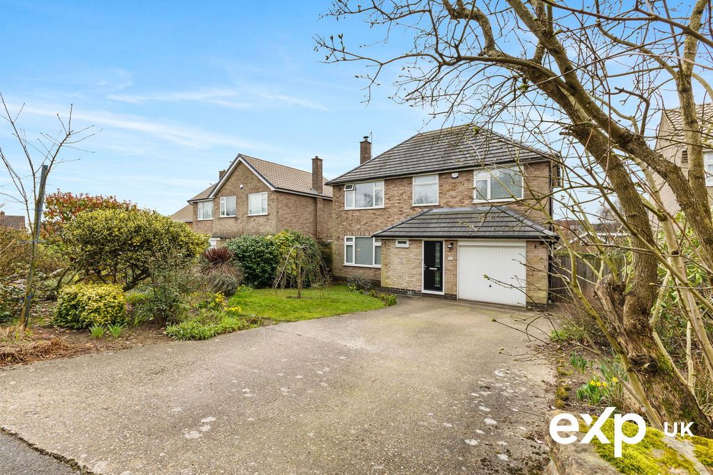 Property photo 1 of 27