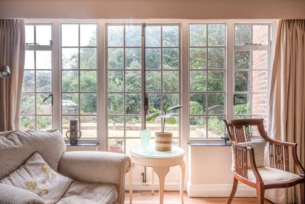 Property photo 3 of 20