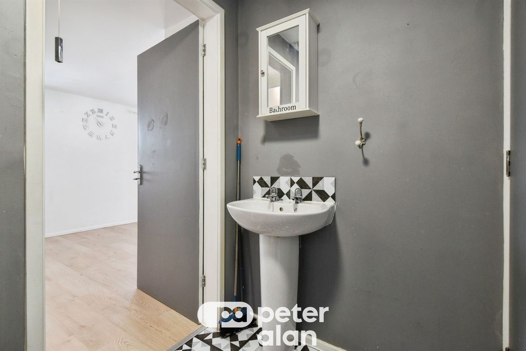 Additional image 15 of 1 bed flat for saleClos Cwm Golau, Merthyr Tydfil CF47