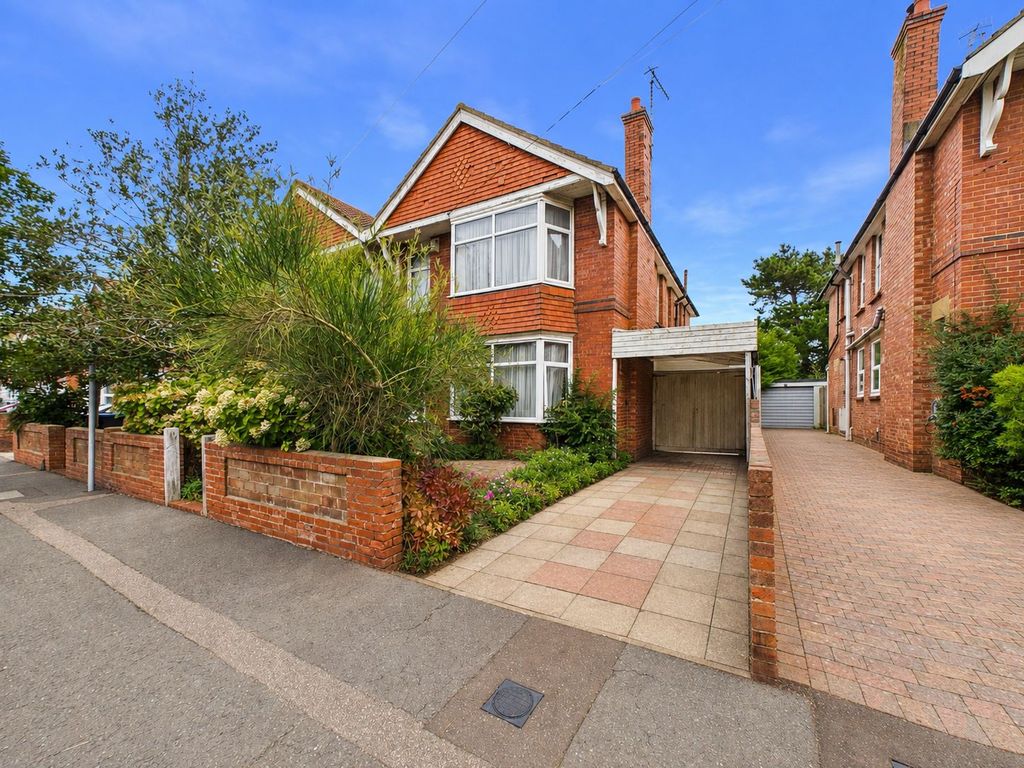 Property photo 1 of 23