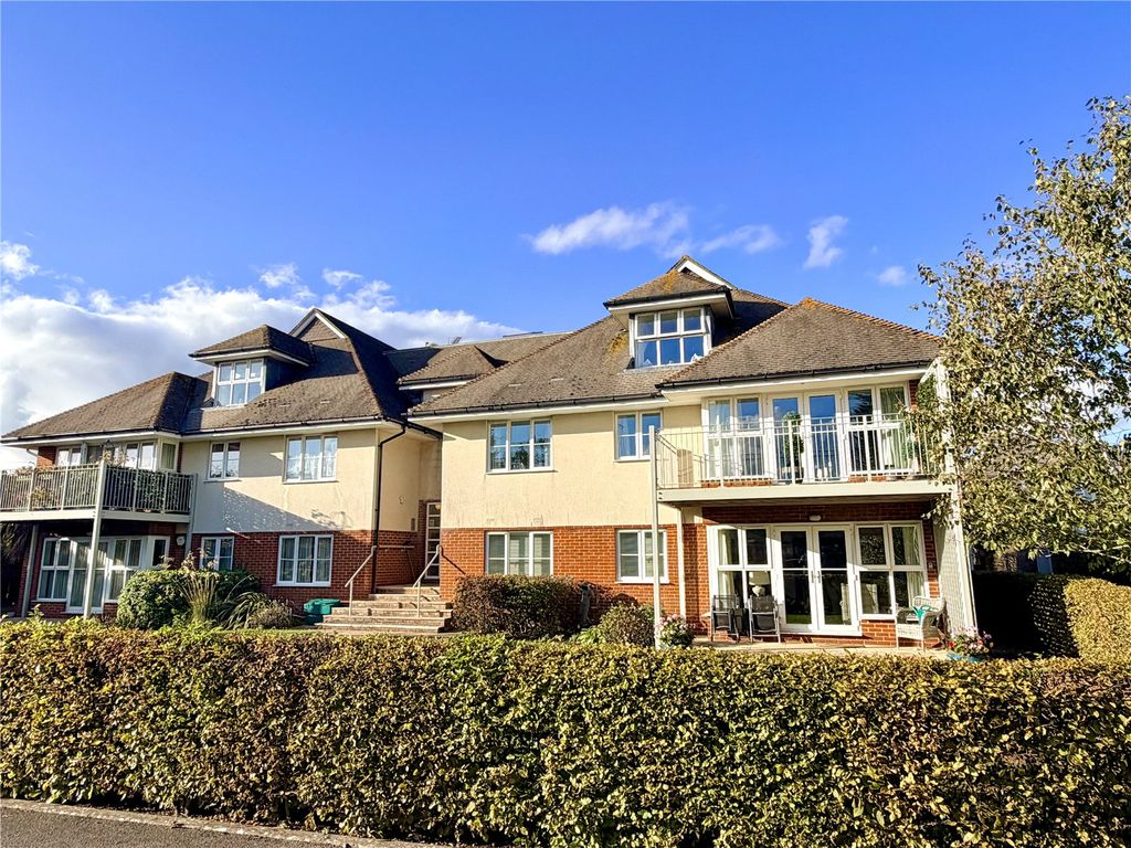 Property photo 1 of 12 Picture No. 04