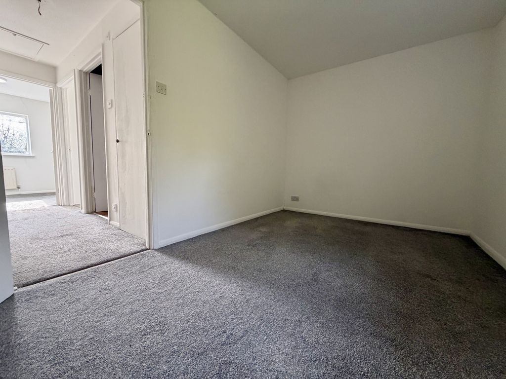 Property photo 3 of 10 Gallery
