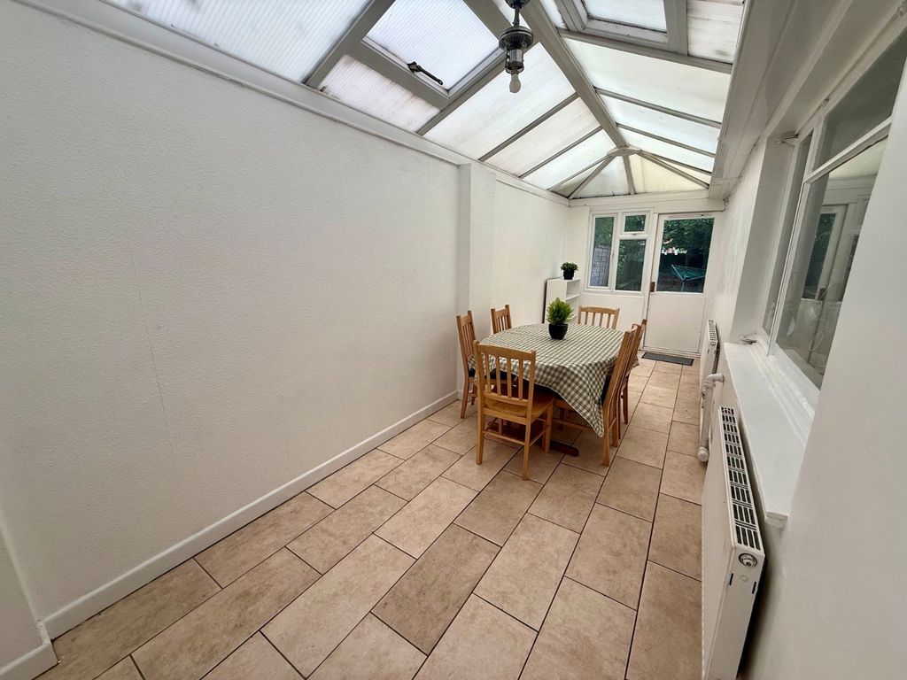 Property photo 2 of 10 Picture No. 06