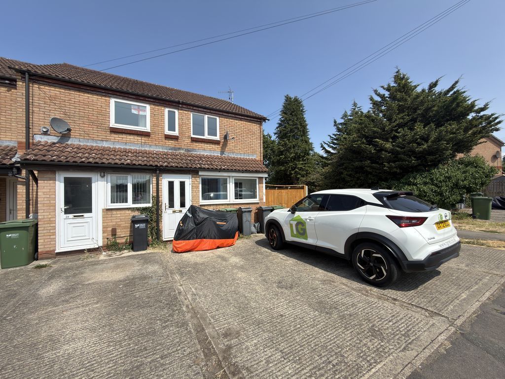 Property photo 1 of 7 External