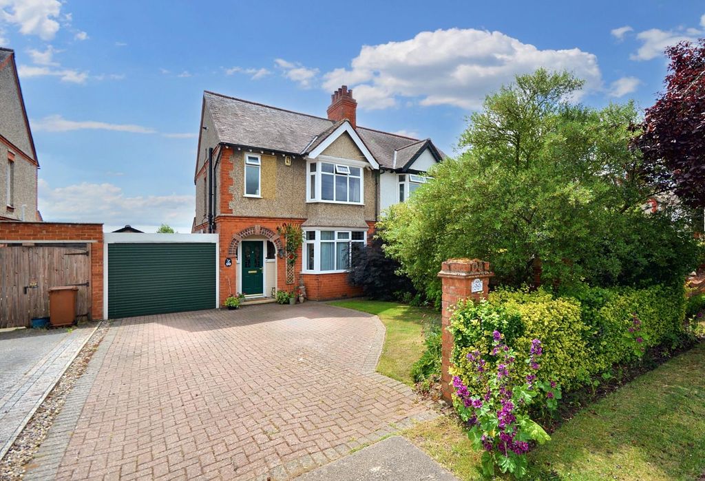 Property photo 1 of 25