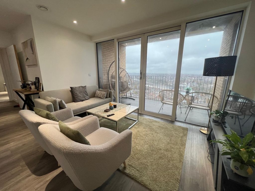 Property photo 1 of 5