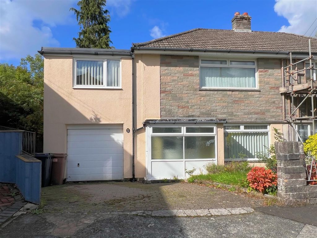 Property photo 1 of 24 Sydney Close, Plympton, Plymouth Pl7 1Py