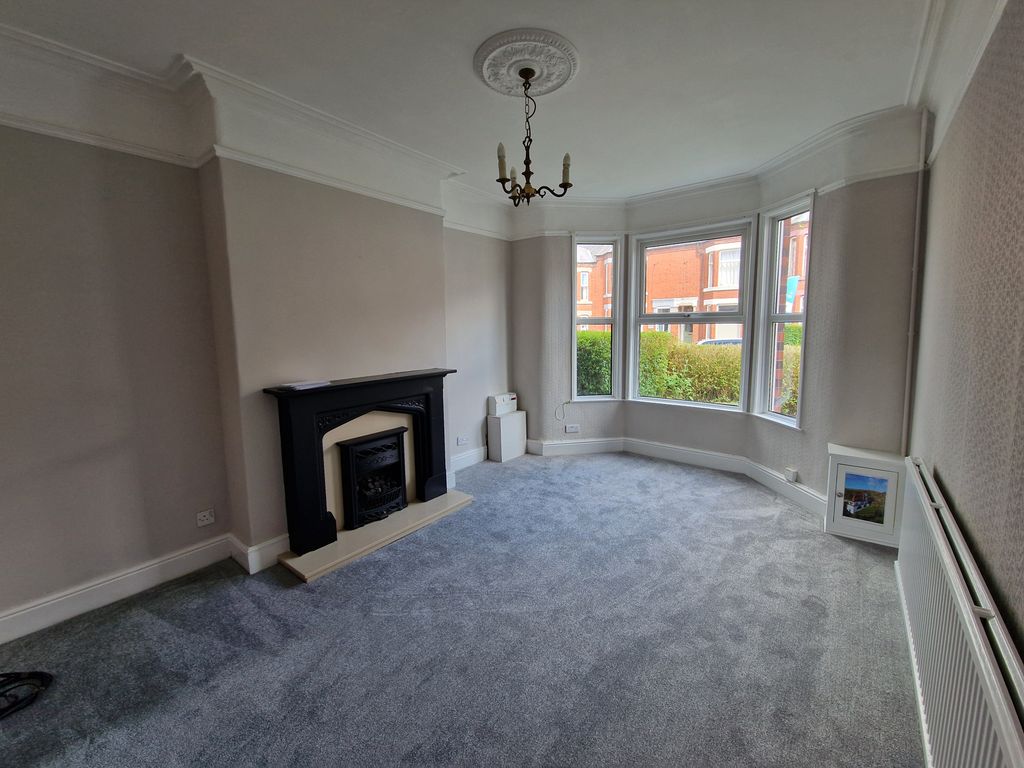Property photo 3 of 12 Living Room