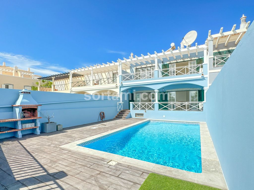 Property photo 1 of 54