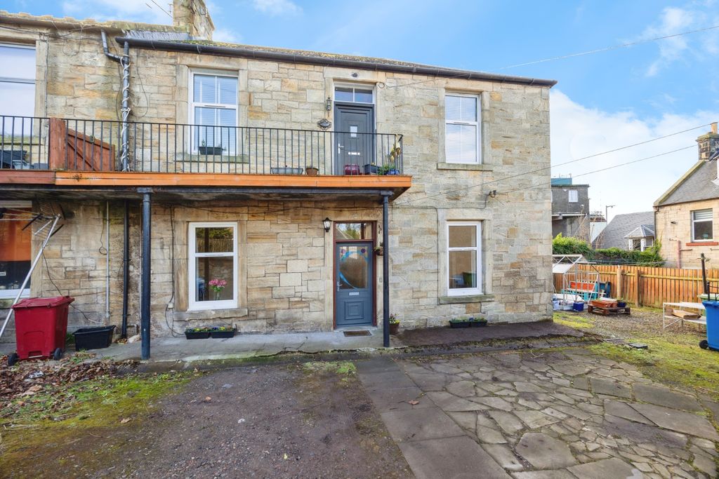 Property photo 1 of 20 6d6A2833